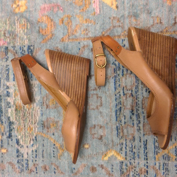 Lucky Brand Juanitah ankle strap wedges, size 6.5 - Picture 1 of 9